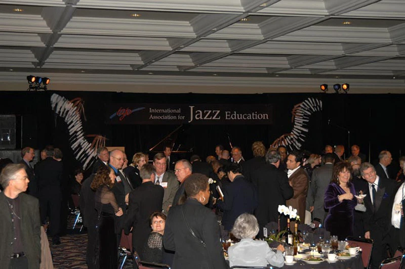 E.J. Gold JazzArt Stage Paintings – Original Herbie Hancock Performance Backdrops - Image 4